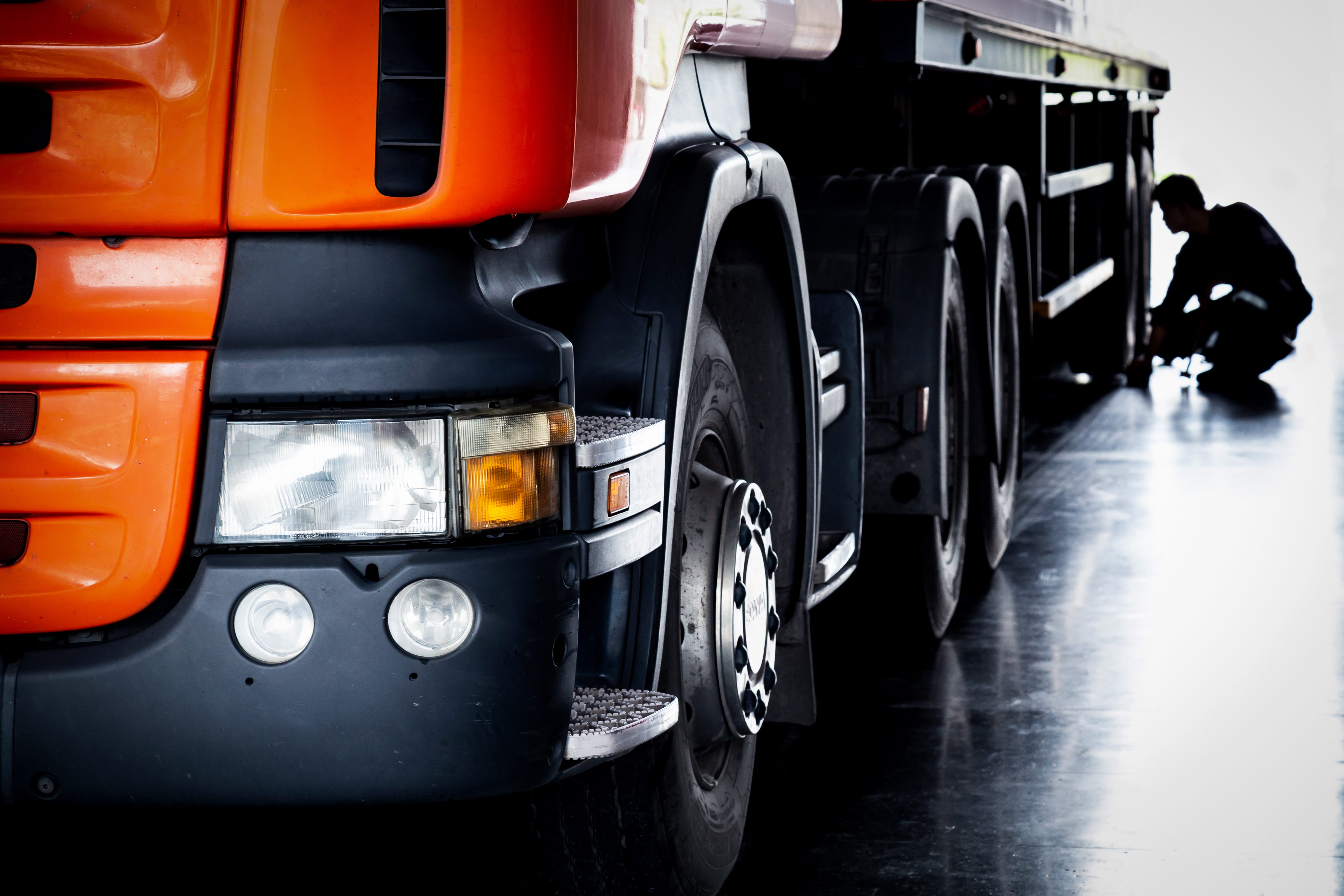 Top 10 Tips on Maintaining your Truck